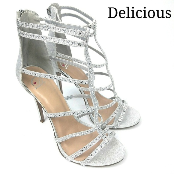 Shoes - Silver heels size 9